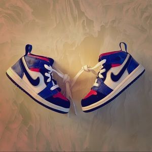 🎉SOLD🎉Jordan 1 Mid Top 3 toddler 6